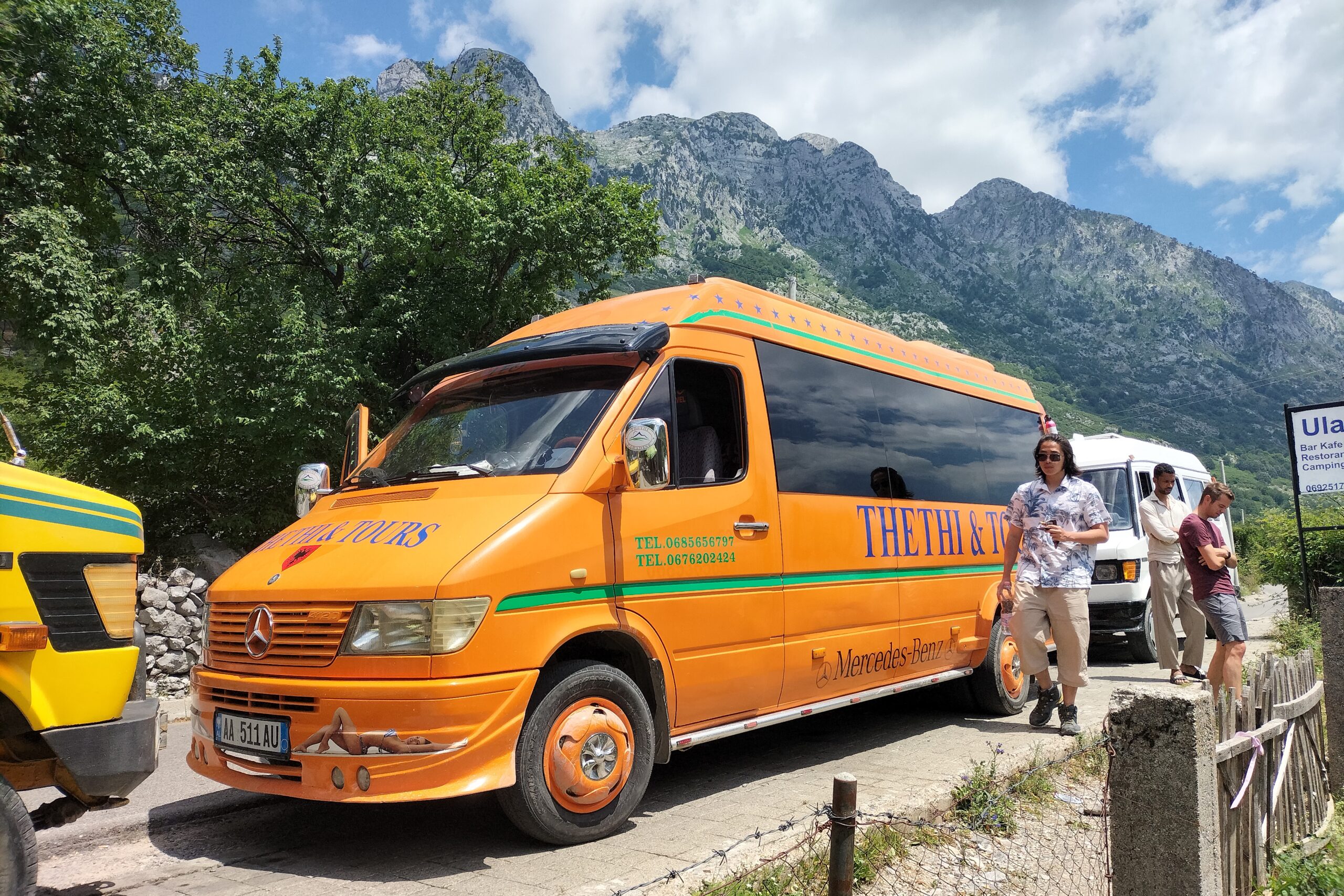 Furgon, Albania bus travel