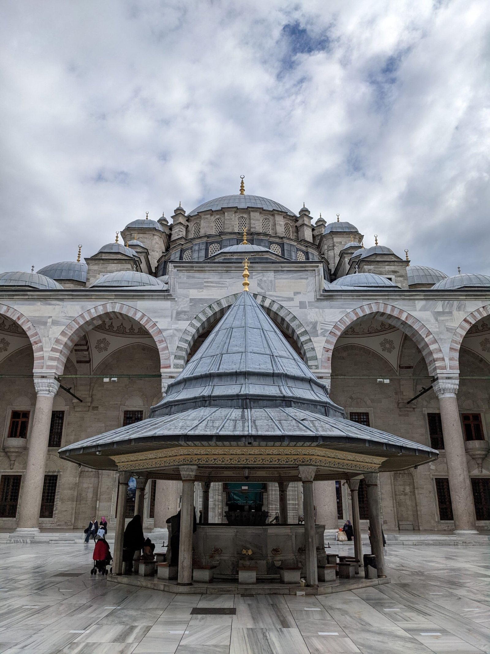 Fatih mosque, unique things to do in Istanbul