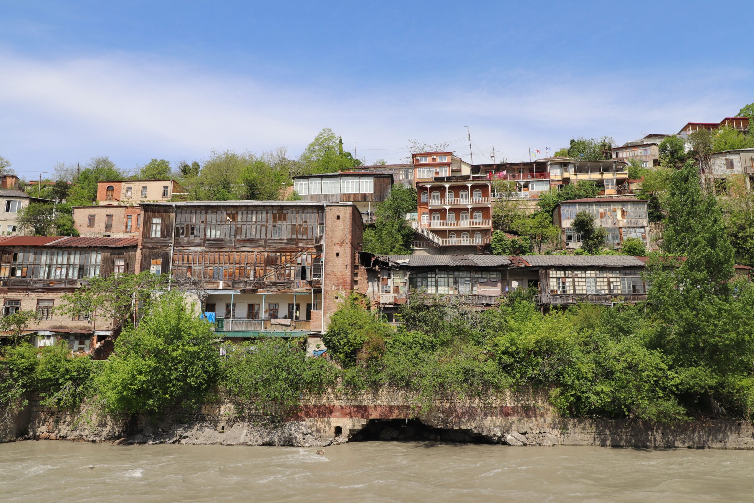 Top 10 Things to Do in Kutaisi (plus day trips)