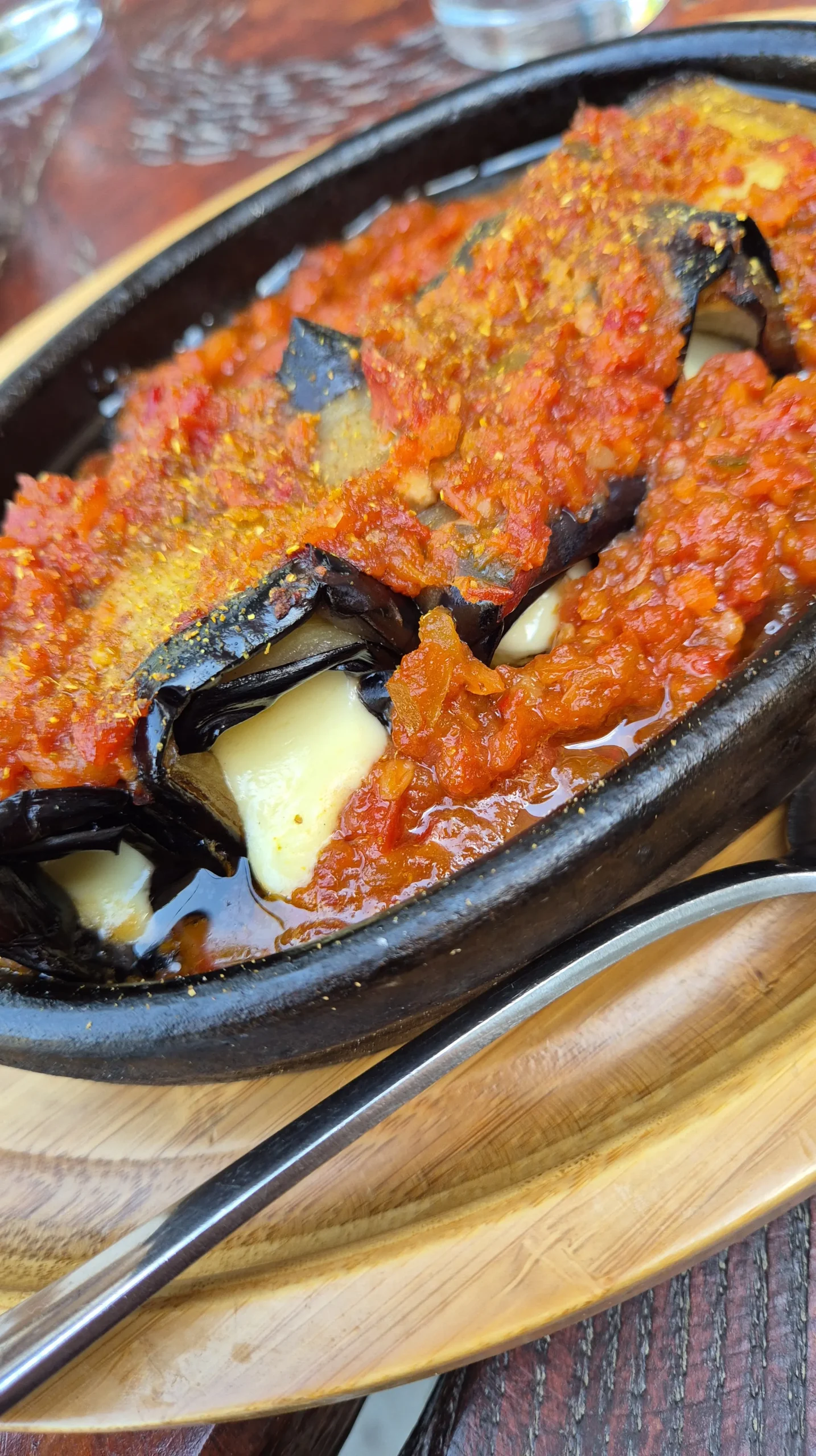 aubergine sulguni tomato rolls