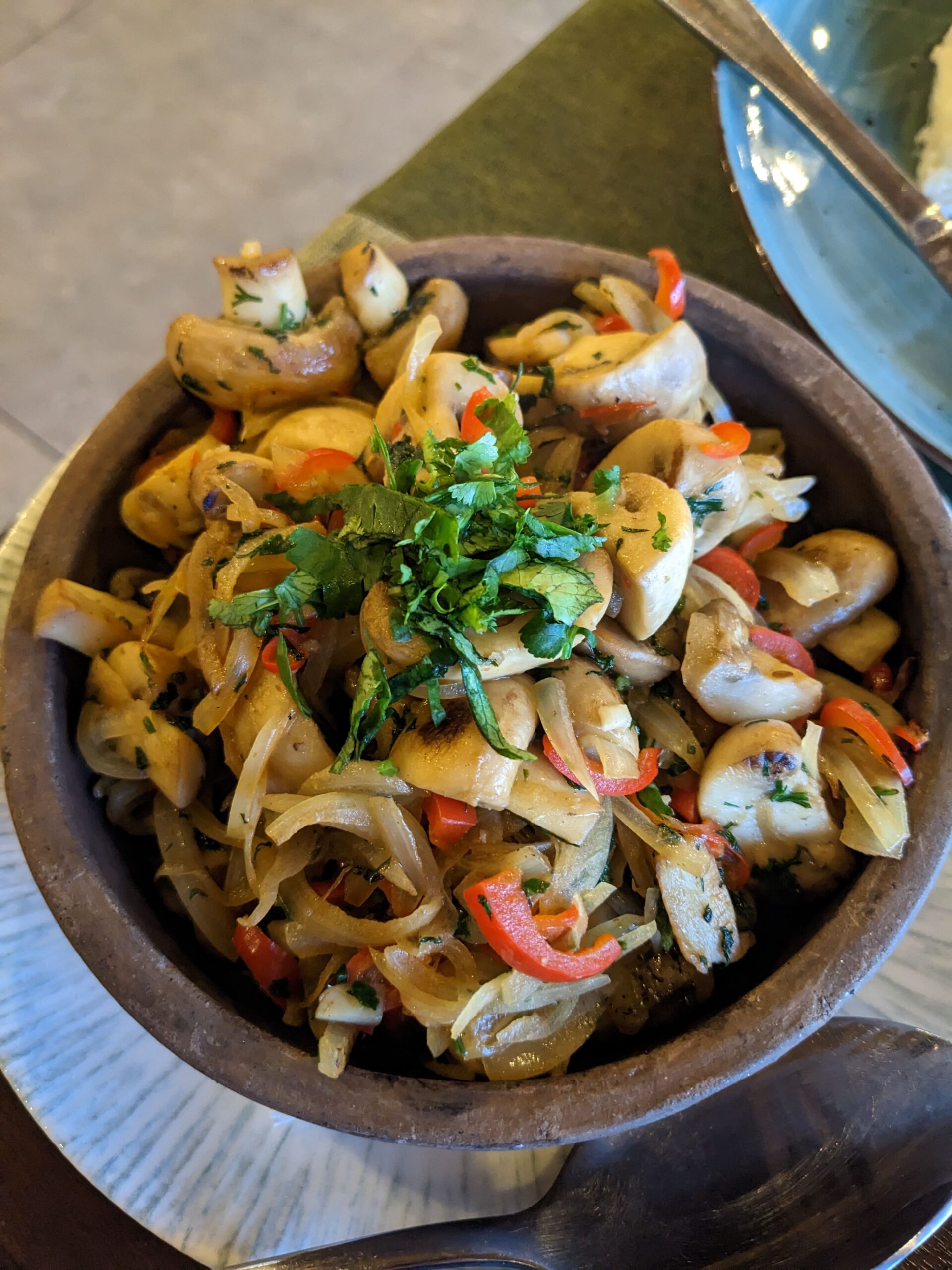 mushroom ojakhuri, georgian food