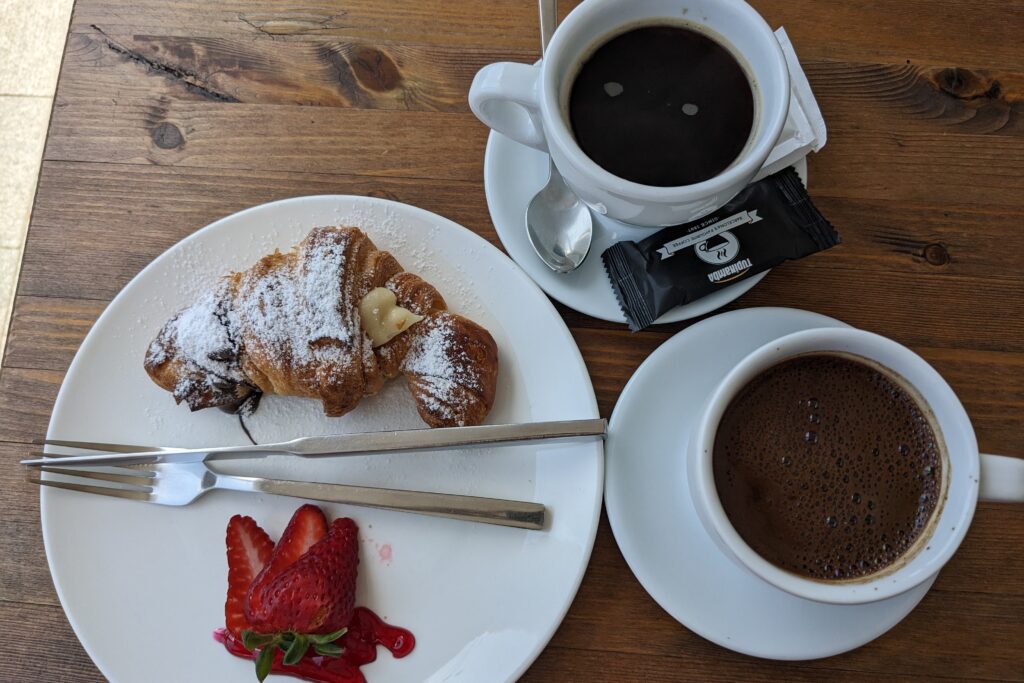 croissant and coffee