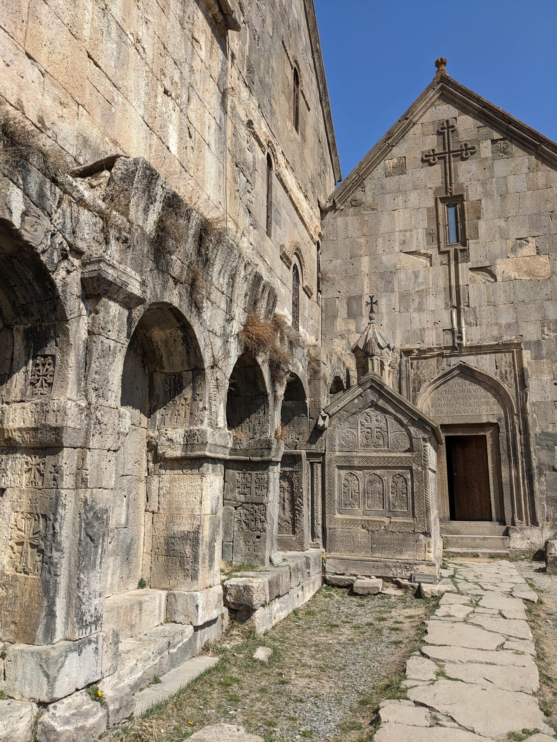 how to get to tatev monastery