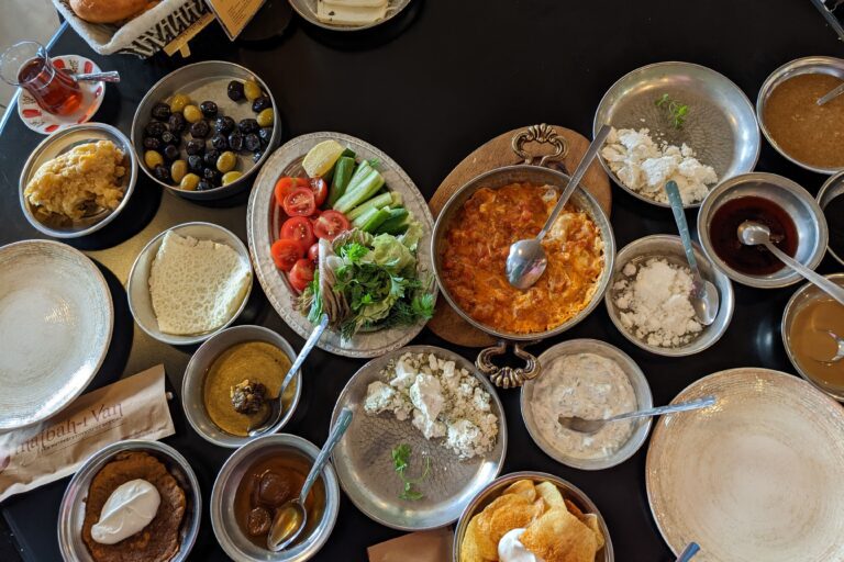 turkish breakfast spread