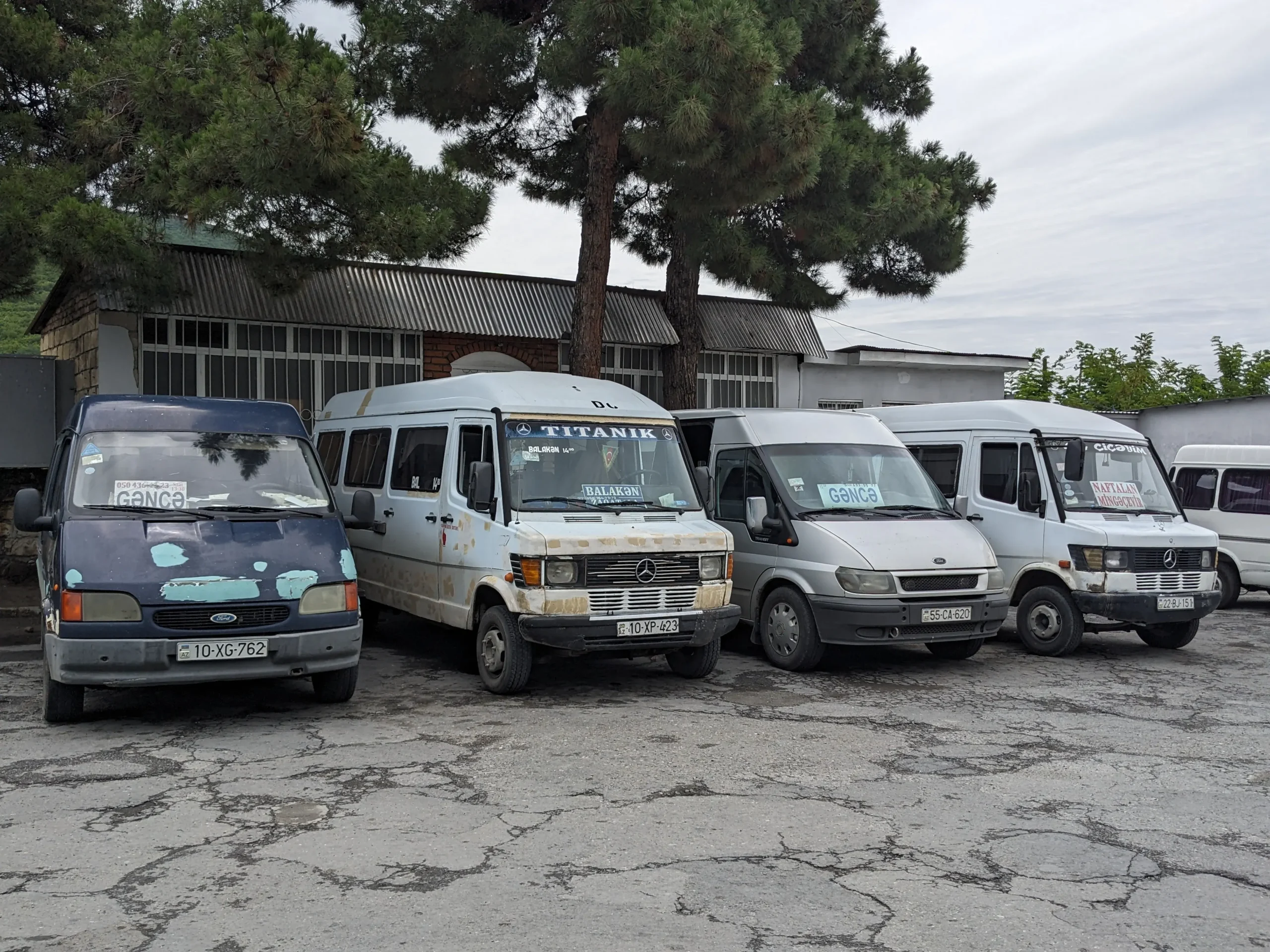 marshrutka minivans in Azerbaijan