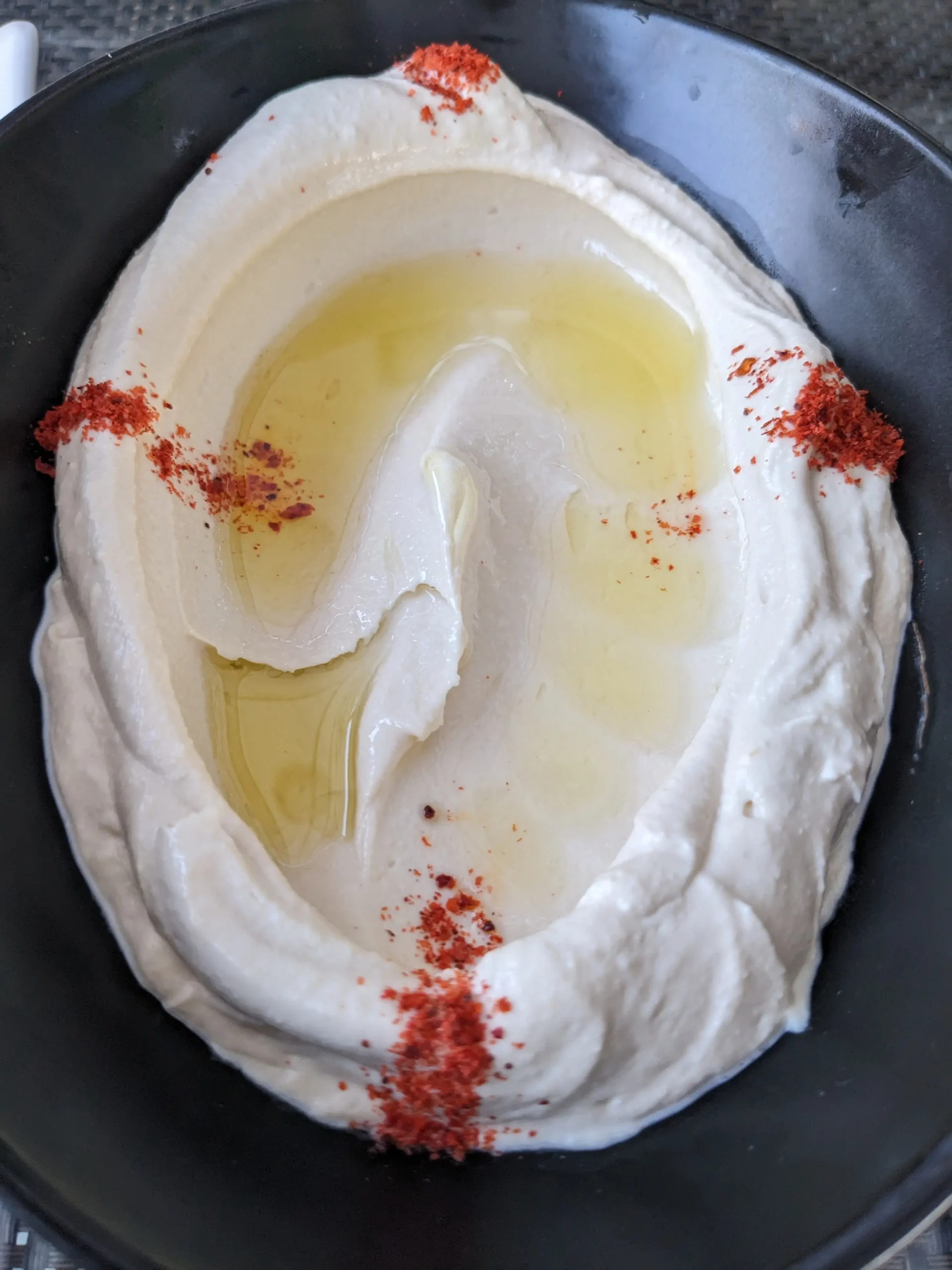 Proper hummus PXL 20230818 133947610 scaled