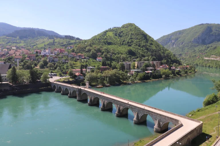 15 Actually Useful Travel Tips for Bosnia and Herzegovina
