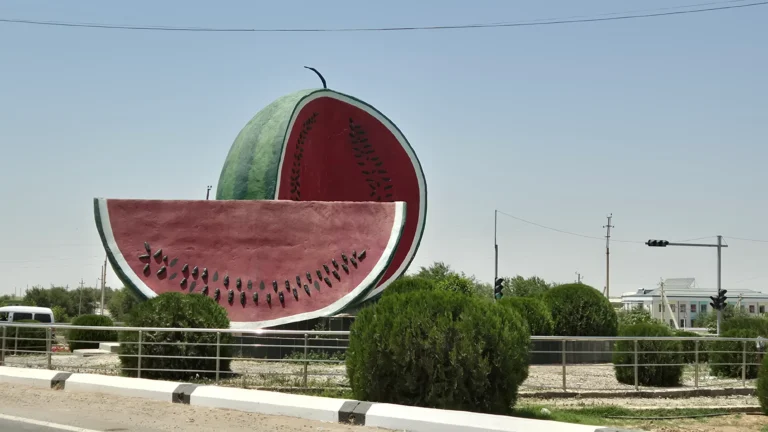 How to Get from Samarkand to Termez: a Hell of a Journey! 2 How to Get from Samarkand to Termez: a Hell of a Journey!