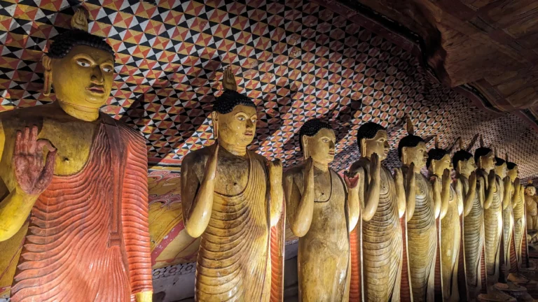 A Traveller’s Guide to Sacred Dambulla Cave Temple