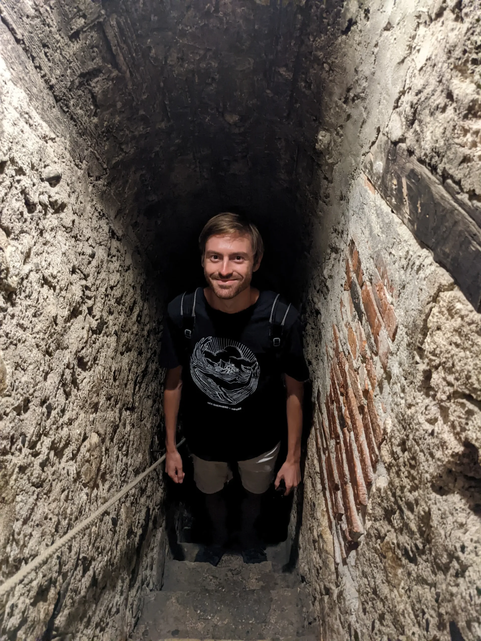 Tunnel inside bran castle scaled