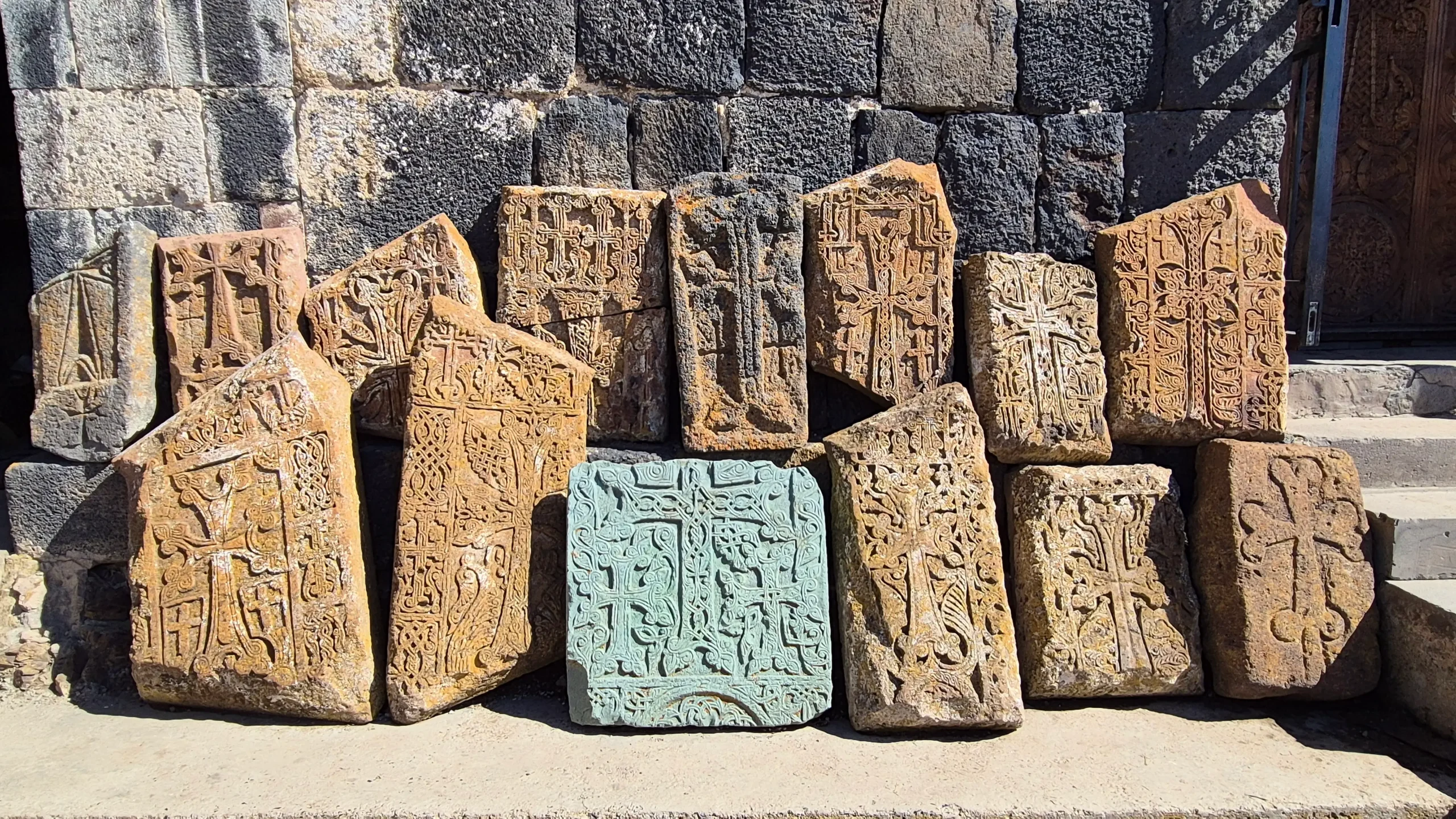 14 Unique Things to Do in Armenia for Foodies & Adventurers